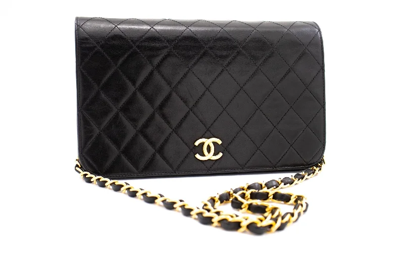 Chanel Designer Handbag with Unique DesignCHANEL Full Flap Chain Shoulder Bag Clutch Black Quilted Lambskin k82