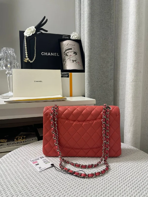 Chanel Handbag with Adjustable Strap for ComfortChanel - Luxury Bag - CHL - 393