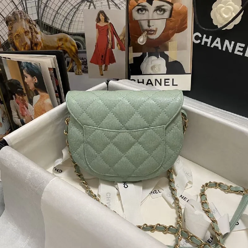 Chanel Chain Strap Handbag for Everyday UseChanel - Luxury Bag - CHL - 353