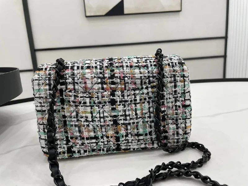 Chanel Vintage Inspired Handbag for Retro LoversChanel - Luxury Bag - CHL - 518