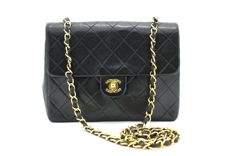 Chanel Lightweight Handbag for Daily ErrandsCHANEL Mini Square Small Chain Shoulder Bag Crossbody Black Quilt g36