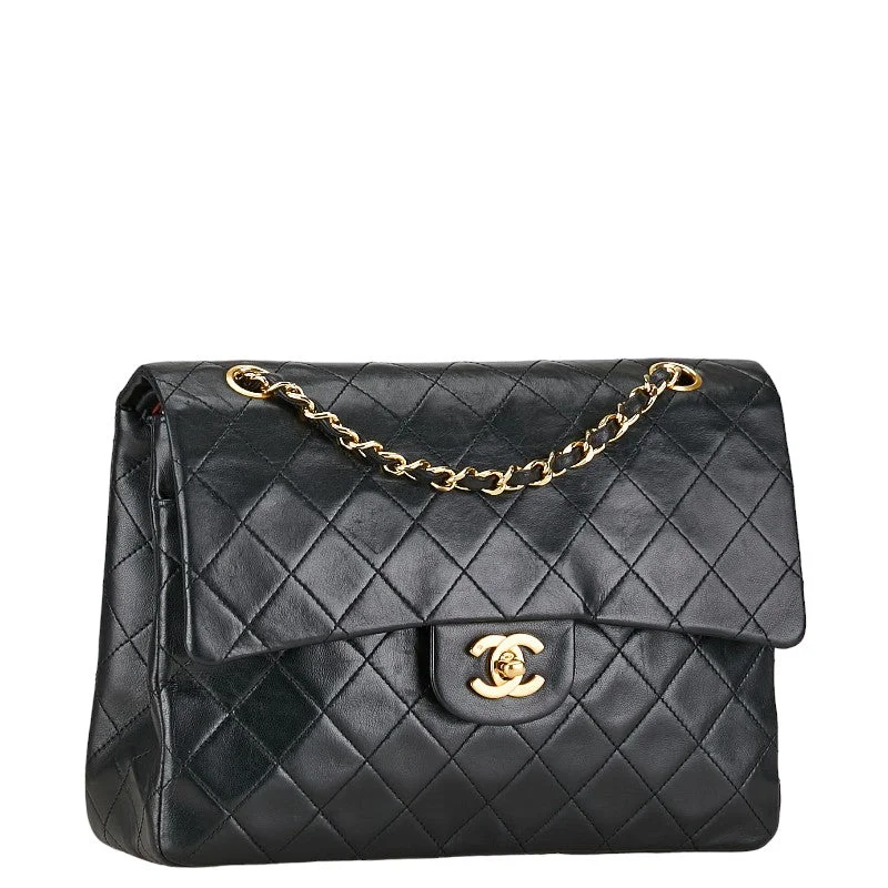 Chanel Handbag with Adjustable Strap for ComfortChanel CC Classic Double Flap Bag  Leather Shoulder Bag in Good condition