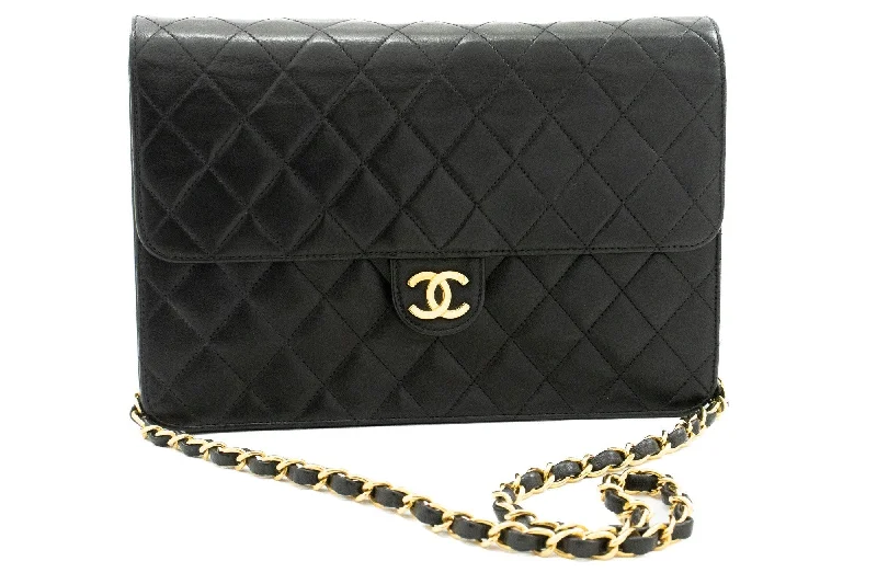 Chanel Quilted Leather Shoulder Bag for FashionistasCHANEL Chain Shoulder Bag Clutch Black Quilted Flap Lambskin Purse j98