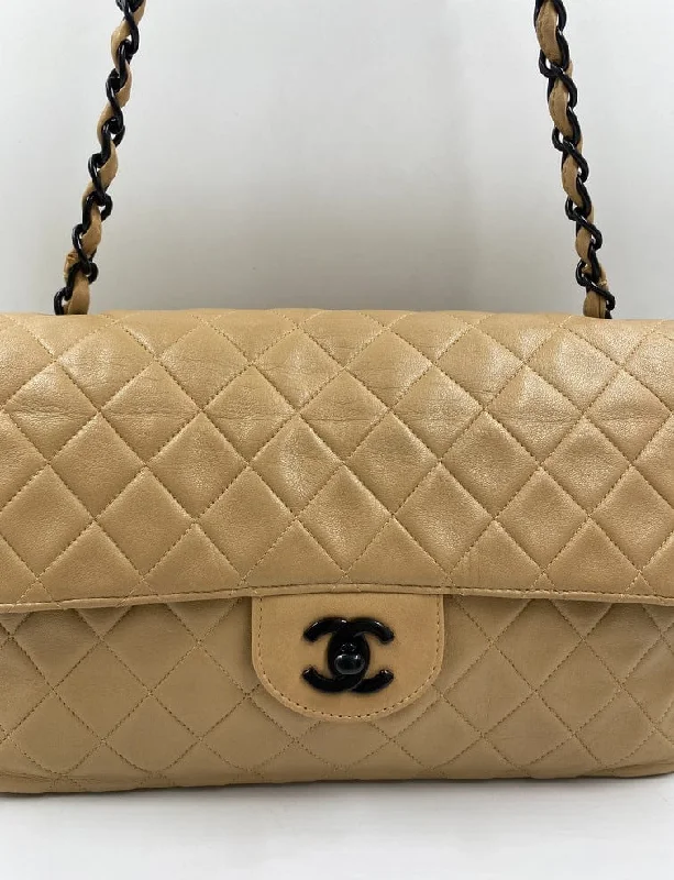 Chanel Limited Edition Handbag for CollectorsChanel Classic Vintage Flap Bag Rare Colour