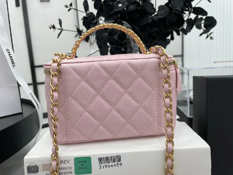 Chanel Chain Strap Handbag for Everyday UseChanel - Luxury Bag - CHL - 509