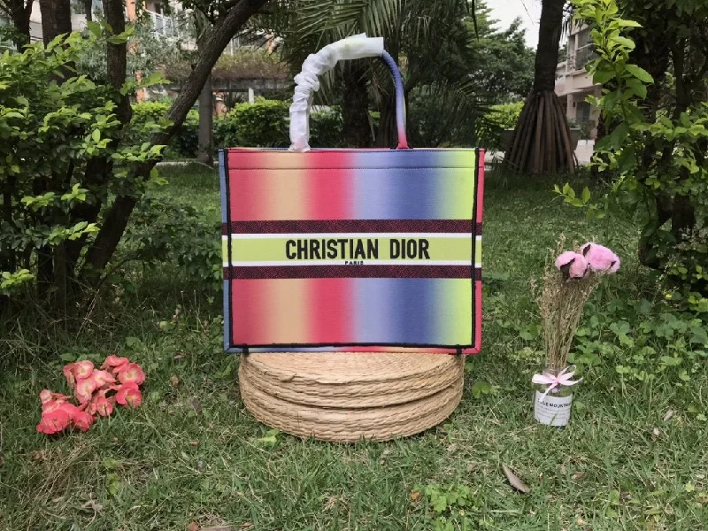 High - fashion Christian Dior bags with a geometric patternEN - New Arrival Bags Christian Dior 248