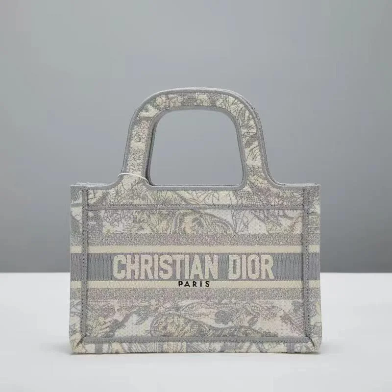 Christian Dior backpacks with a sleek, minimalist silhouetteEN - New Arrival Bags Christian Dior 269