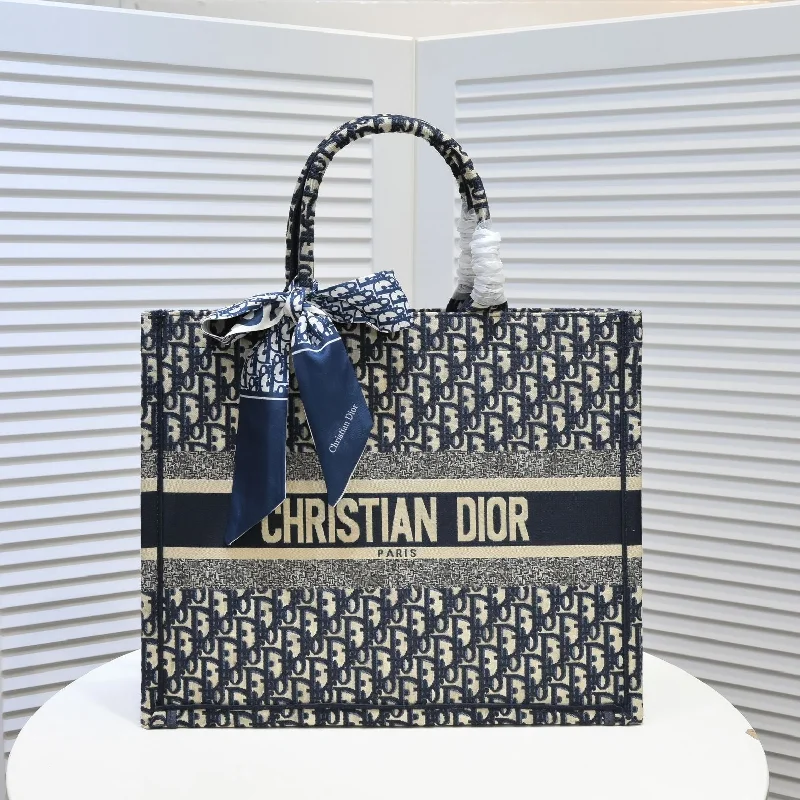 Christian Dior bags with a side - pocket for holding a water bottleEN - New Arrival Bags Christian Dior 290