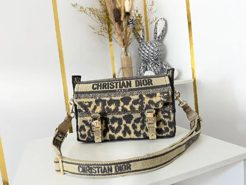 Christian Dior bags with a zip - top closure and multiple compartmentsEN - New Lux Bags Christian Dior 335