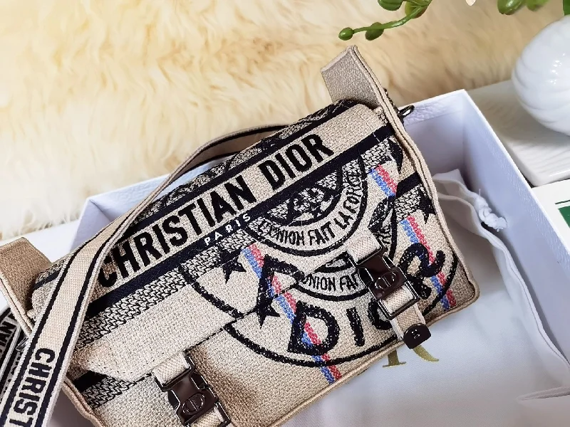 Christian Dior bags with a quilted pattern and gold - toned hardwareEN - New Lux Bags Christian Dior 340