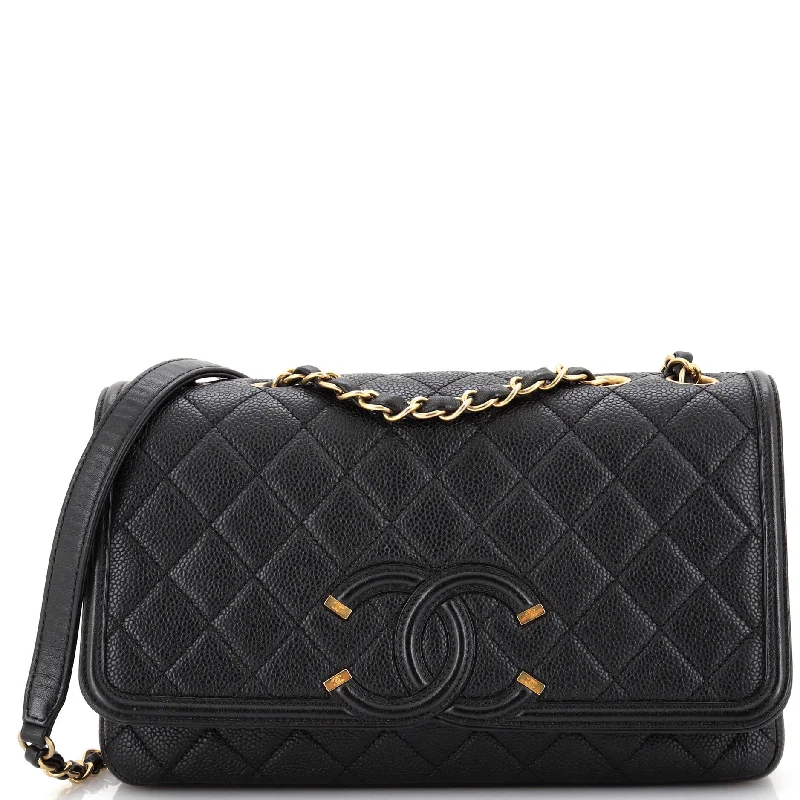 Christian Dior bags with a detachable coin purse insideFiligree Flap Bag Quilted Caviar Medium