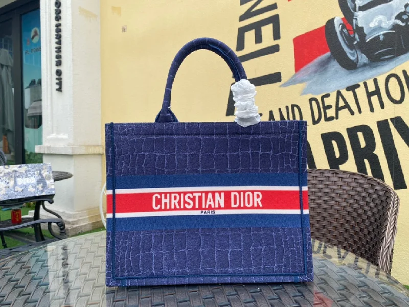 Christian Dior bags with a zip - top closure and multiple compartmentsNew Lux Bags Christian Dior 376