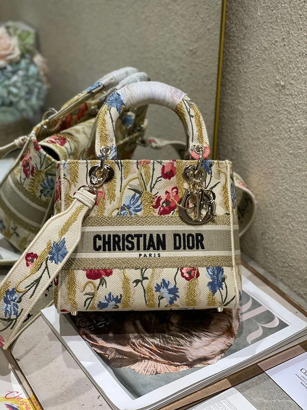 Christian Dior Saddle bags with a patent leather finish for a shiny lookWF - Dior Bags - 451