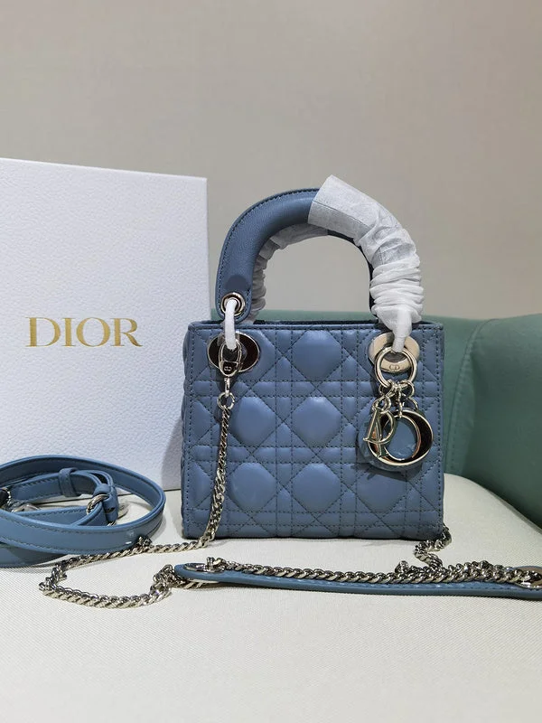 Christian Dior Saddle bags with a studded trim for a bold lookWF - Dior Bags - 489