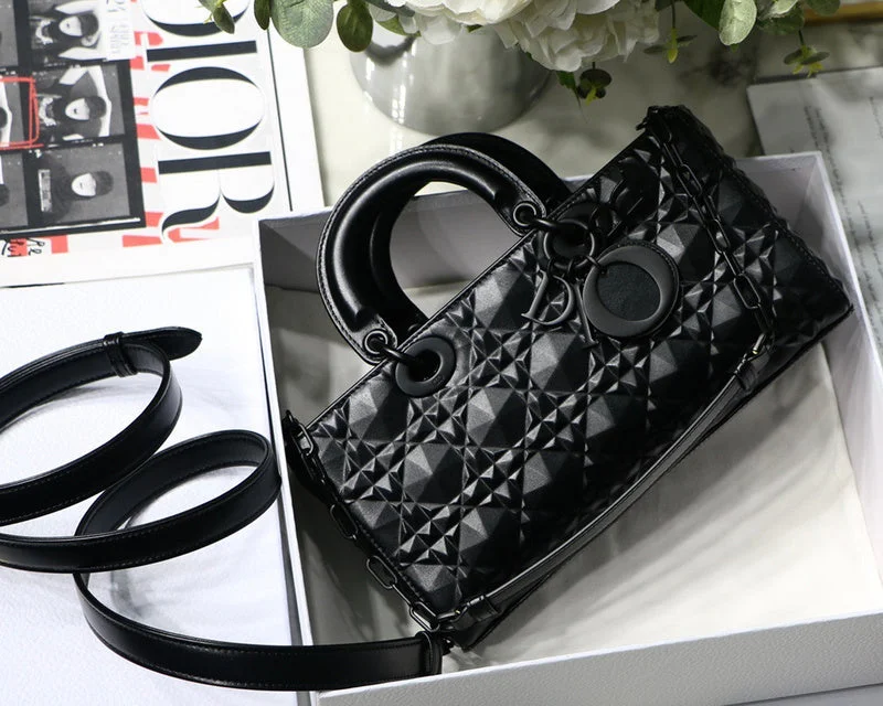 Christian Dior Saddle bags with a studded trim for a bold lookWF - Dior Bags - 515